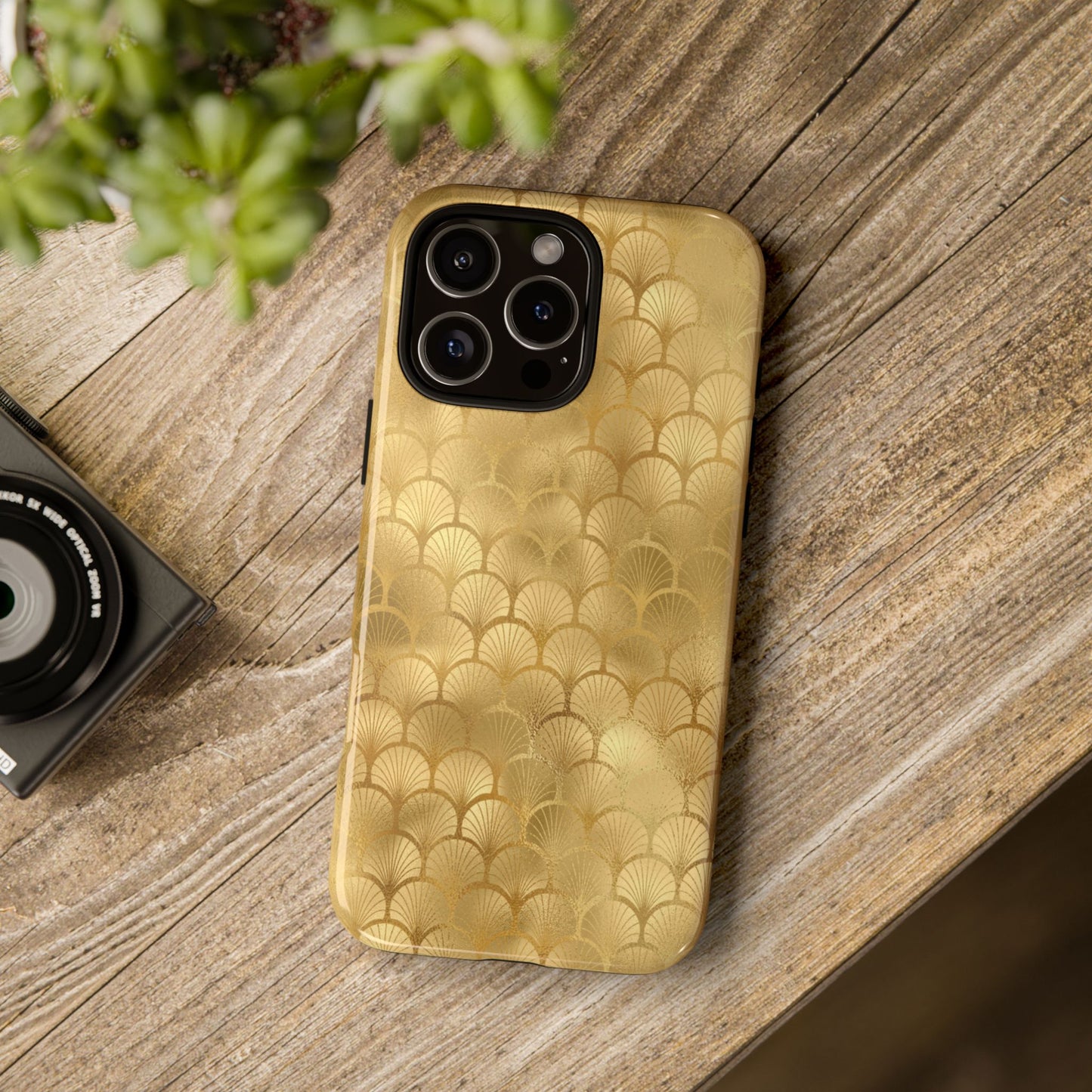 Safari Allure Elegant Gold Phone Case